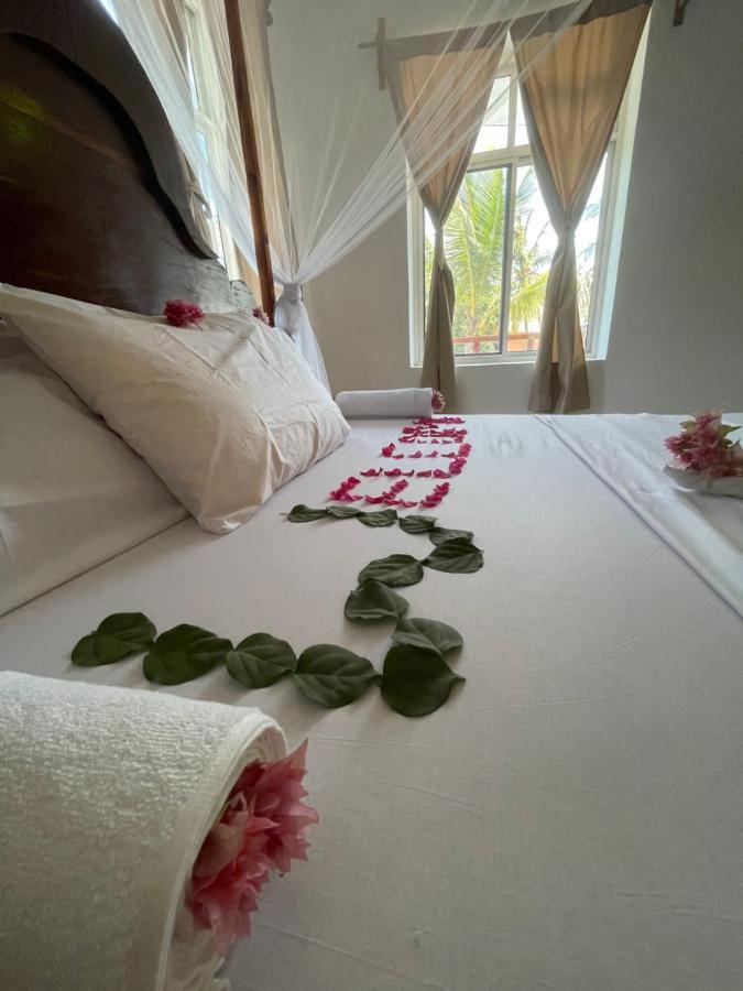 Garden Dreams Hotel Нунгви Екстериор снимка